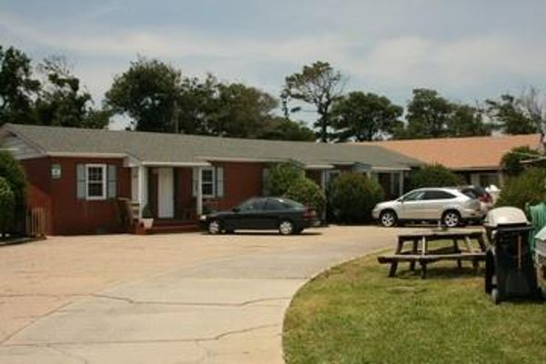 CAPE PINES MOTEL (Buxton)